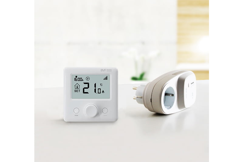 Draadloze-thermostaat-set-24FA-plug&heat