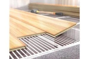 Elektrische-vloerverwarming-folie-infrarood-vloerverwarming-PVC-Laminaat-